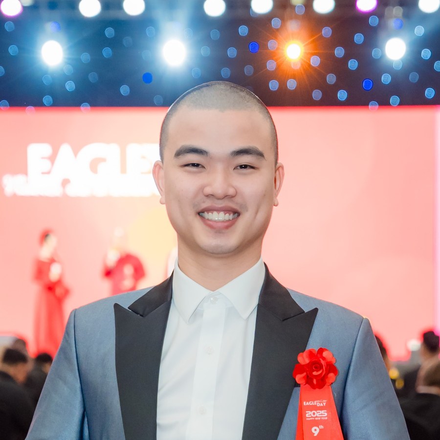 Master Xuân Hùng